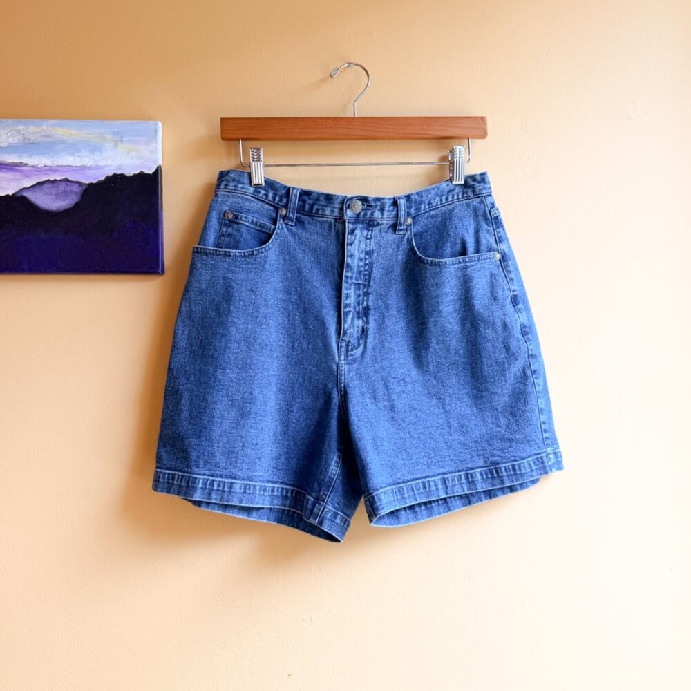 Vintage High-Waisted Denim Shorts Medium Wash Size 12